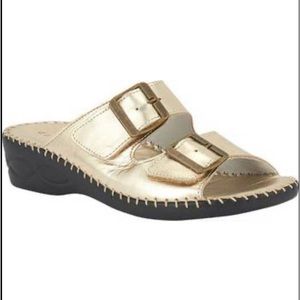 NWOT! - DAVID TATE Leather ‘Sol’ Slide Sandals